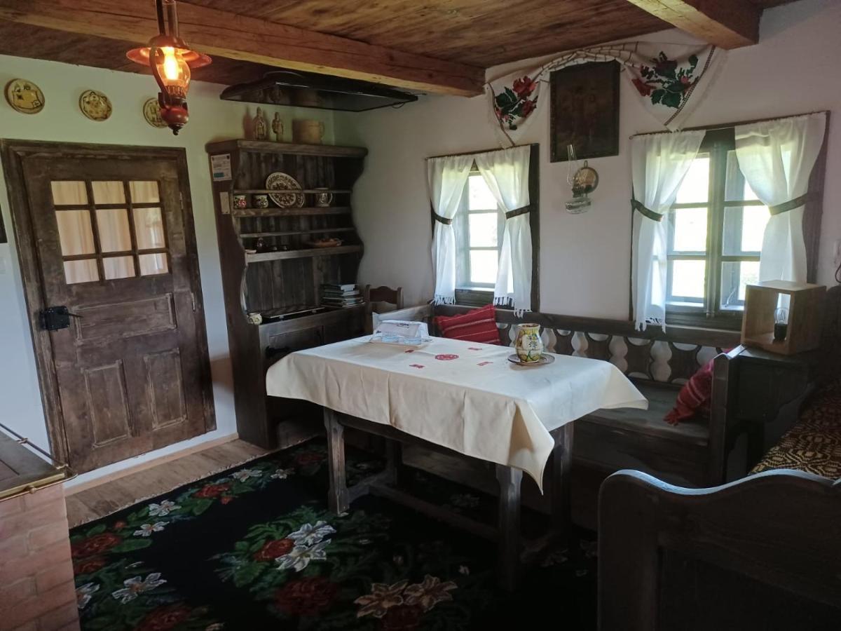 Pensiunea Agroturistica Casa Jucan Poieni Extérieur photo