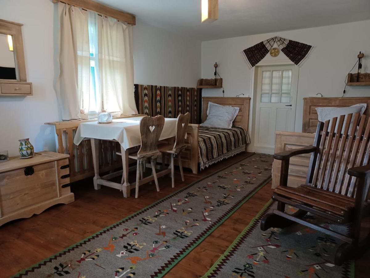 Pensiunea Agroturistica Casa Jucan Poieni Extérieur photo